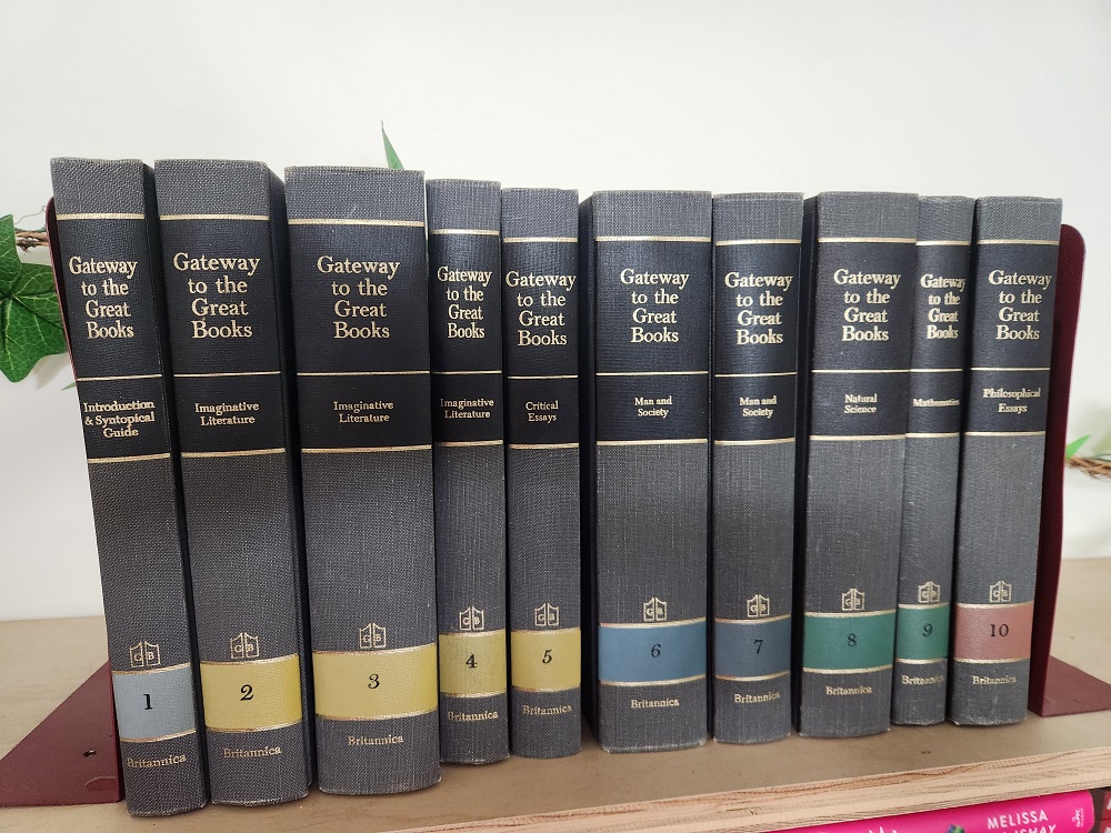 The New Shorter Oxford English Dictionary (2 Vol. Set; Thumb