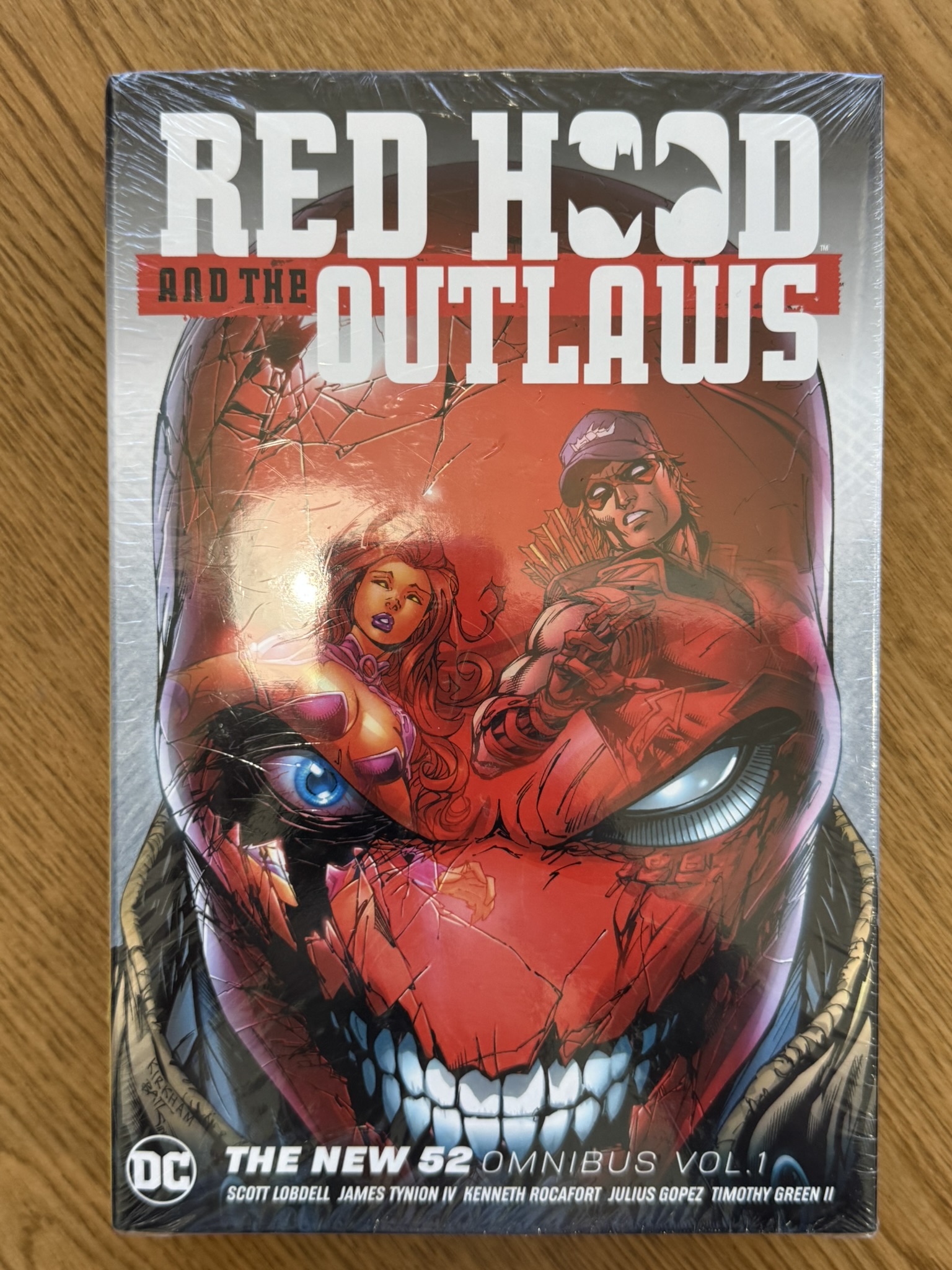 Red Hood and the Outlaws: The New 52 Omnibus Vol. 1